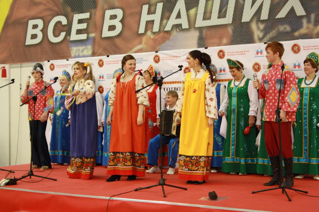 XIII ежегодная ярмарка «Золотые Руки» (6-7.12.2013)