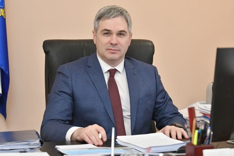Поздравляем министра экономического развития и инвестиций Самарской области Дмитрия Богданова с Днём Рождения!