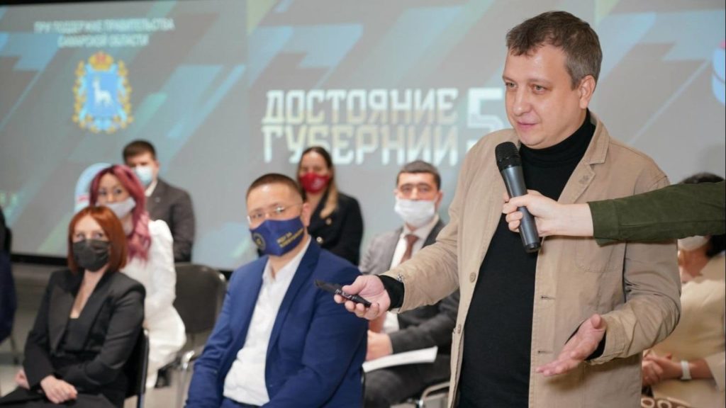 Губернатор Дмитрий Азаров встретился с лидерами бизнес–сообщества региона